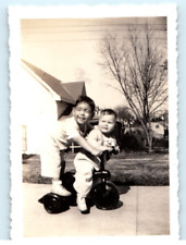 Vintage Photo 1940s, 2 Toddlers playing on the same Tricycle, 3.5 x 2.5 for sale  Shipping to South Africa