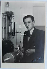 Foto antiga de laboratório científico jovem década de 1930 comprar usado  Enviando para Brazil