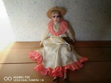 Ancienne poupée restaurer d'occasion  Martigné-Ferchaud