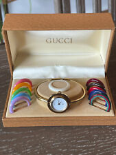Relógio feminino Gucci tom dourado com molduras na caixa comprar usado  Enviando para Brazil