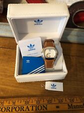 Reloj Adidas usado en caja original modelo raro 2004 acero inoxidable  segunda mano  Embacar hacia Argentina