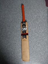 GUNN & MOORE GM HERO CONTENDER CRICKET BAT - MICHAEL VAUGHAN SIZE CHILDS No 6 for sale  Shipping to South Africa