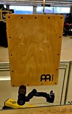 Cajón redoblante de dos tonos Meinl Sierra con micrófono de percusión de audio CAD TSM411 segunda mano  Embacar hacia Argentina