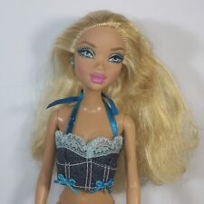 barbie 2006 d'occasion  Expédié en Belgium