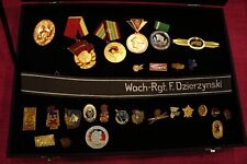 6 medallas de Alemania Oriental y 21 insignias RDA segunda mano  Embacar hacia Mexico