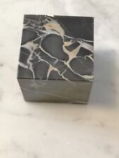 Cubo marmo nero usato  Carrara