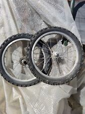 Due cerchi bici usato  Magenta