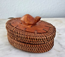 Cesta vintage feita à mão com agulha de pinho com tampo de tartaruga esculpido, usado comprar usado  Enviando para Brazil