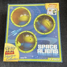 Paquete de 3 Toy Story Signature Collection Space Aliens con certificado usado. segunda mano  Embacar hacia Argentina