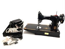 Usado, Acessórios de máquina de costura vintage Singer 221k peso pena RARO - Funcionando comprar usado  Enviando para Brazil