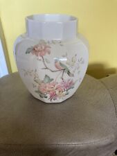 Royal doulton vase for sale  BARNSLEY