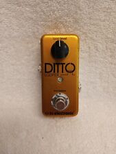 Pedal de efeitos TC Electronic Ditto Looper dourado , usado comprar usado  Enviando para Brazil