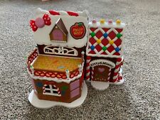  Hello Kitty & Mimmy Sweet SARINO Gingerbread House Foldout Playset  usato  Spedire a Italy