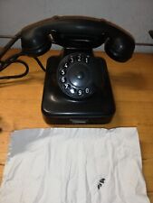 Antico telefono bachelite usato  Italia