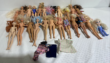 Mattel Boneca Barbie Nua Lote De 22 Bonecas HASBRO DISNEY ETC Usada Com ALGUMAS ROUPAS comprar usado  Enviando para Brazil