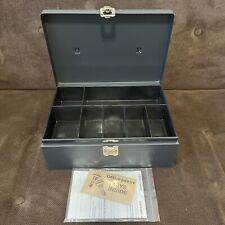 Usado, Caixa de dinheiro preta com bandeja de dinheiro 11'x8"x4" caixa de bloqueio de metal com chaves!!!🔑 comprar usado  Enviando para Brazil