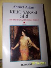 Kılıç yarası gibi: Roman (Türk yazarları) (Edição Turca) comprar usado  Enviando para Brazil