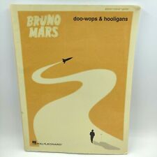 Guitarra piano piano libro de canciones Bruno Mars Doo Wops & Hooligans envío gratuito segunda mano  Embacar hacia Argentina