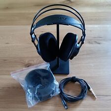 AKG K-702 Kopfhörer Headphone OnEar Studio offen ohrumschließende Ohrpolster comprar usado  Enviando para Brazil