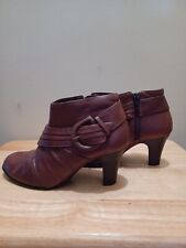 Women brown leather for sale  Dacula