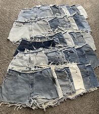 Lote de 35 shorts Levis vintage feminino corte terno de banho capa atacado comprar usado  Enviando para Brazil