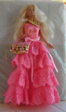 Barbie doll with d'occasion  Expédié en Belgium
