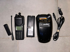 Radio digital portátil Motorola XTS3000 III UHF 403-470 MHz P25 H09RDH9PW7BN Ham, usado segunda mano  Embacar hacia Argentina