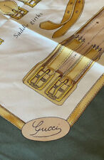 Gucci gran foulard usato  Milano