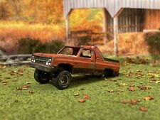 Usado, 1984 Chevy K10 Rusty Weathered Custom 1/64 Diecast Junkyard Truck Barn Find comprar usado  Enviando para Brazil