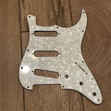 ‘04 GENUINE FENDER American 4Ply Strat Pickguard AGED WHITE PEARLOID for sale  Shipping to South Africa