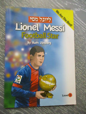 Lionel Messi, estrella del fútbol, libro de bolsillo, 32 pp edición inglesa., Israel, 2014. segunda mano  Embacar hacia Argentina