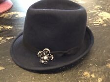 Sublime authentique chapeau d'occasion  Cannes