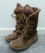 s boots born women snow for sale  Windsor