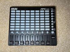 Controlador MIDI USB AKAI Professional APC Mini Compact Ableton Live Lite 64 clips segunda mano  Embacar hacia Mexico