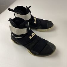 Usado, Zapatos de baloncesto Nike Lebron James Soldier 10 X TB 844380-001 para hombre talla 10.5 segunda mano  Embacar hacia Argentina