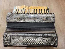 Hohner Accordian anterior a 1930 48 botones vintage parcialmente funciona, algunos daños segunda mano  Embacar hacia Argentina