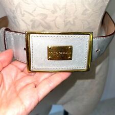 Cinto feminino Dolce & Gabbana placa logotipo couro tamanho 32 prata ouro feito na Itália comprar usado  Enviando para Brazil