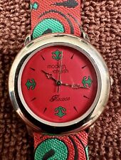 Reloj inglés moderno para mujer rococó rojo/verde tono plateado segunda mano  Embacar hacia Argentina
