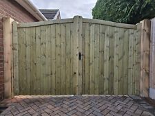 Wooden driveway gate for sale  Shipping to Ireland