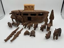 Arte popular africana esculpida em madeira vintage Tanzânia Arca de Noé animais esposa de Noé 18 peças comprar usado  Enviando para Brazil