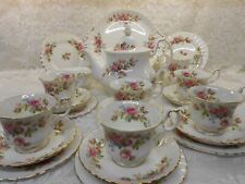 VINTAGE ROYAL ALBERT "MOSS ROSE" 22 PC CHINA TEA SET WITH TEA POT FOR 6 PEOPLE for sale  Shipping to South Africa