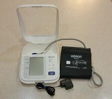 Usado, Monitor de pressão arterial Omron braço superior modelo nº. BP765 com estojo embutido comprar usado  Enviando para Brazil