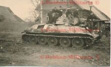 J686 Foto Russland 1942 Wehrmacht mit russischen T 34 Beutepanzer Balkenkreuz !!, gebraucht gebraucht kaufen  Wolfen