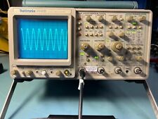 Osciloscopio analógico tektronix 2445B 150MHz 4 canales probado, usado segunda mano  Embacar hacia Mexico