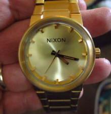 Reloj de cuarzo para hombre NIXON tono dorado disparar a emocionar THE CANON, acero inoxidable 40M segunda mano  Embacar hacia Mexico