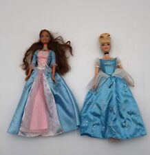 Vestido y sonido iluminado de Disney Cenicienta y Barbie la princesa y el mendigo, usado segunda mano  Embacar hacia Argentina