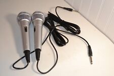 Quantidade de 2 - Microfone portátil vocal dinâmico com fio karaokê cor prata comprar usado  Enviando para Brazil