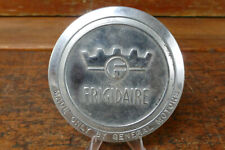 Usado, Placa emblema vintage General Motors GM Frigidaire geladeira emblema de metal comprar usado  Enviando para Brazil