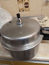 Pressure cooker 061 for sale  ENFIELD