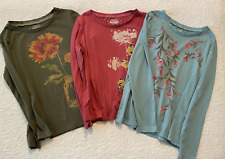 Camiseta Sahalie Saturday Market tamanho médio lote X 3 algodão pássaro floral, usado comprar usado  Enviando para Brazil